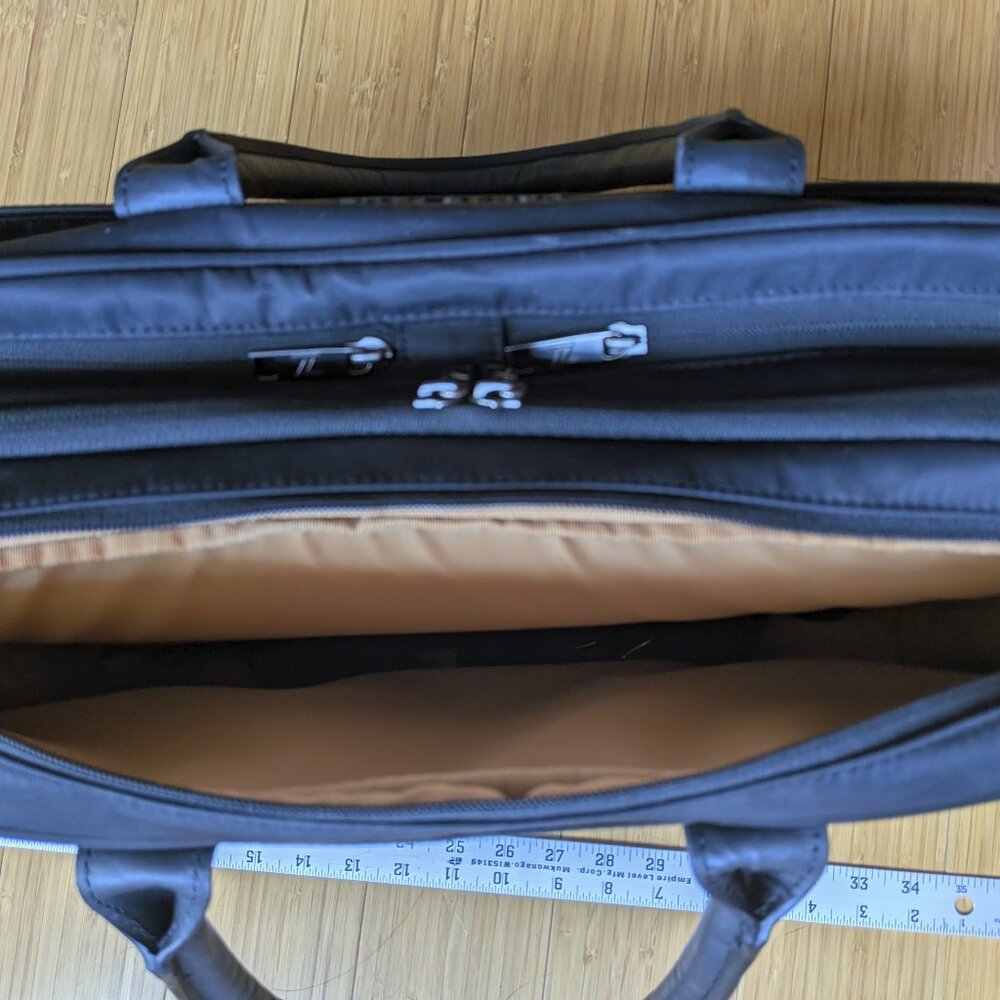 Carryon Luggage - Nomad Lane Bento Bag V4, almost new - Picture 8 of 10